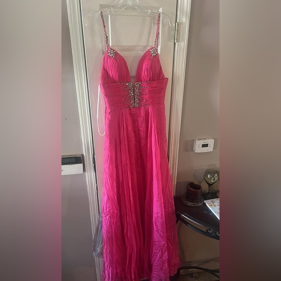 Dresses & Skirts - Prom Dress